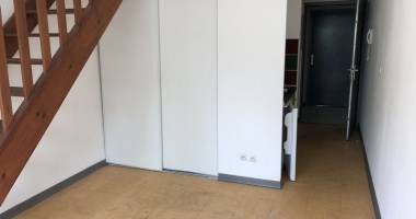 appartement t1 duplex - ste clotilde