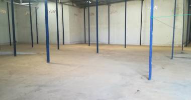 des entrepôts de 650m2,850m2, 2 500m2 dans un quartier calme à mandrosoa ivato