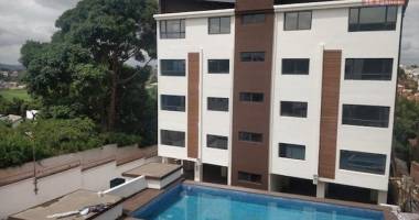 a louer un appartement neuf t4 avec piscine chauffée dans une résidence sécurisée proche de shoprite à talatamaty. contact mr jacky