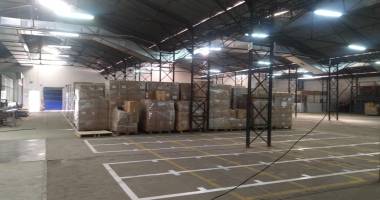 bâtiment à étage de 4 769 m2 en bord de route principale à usage commercial ou industriel à antsirabe