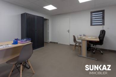 Location  Local commercial  Saint-Pierre (97410) - REUNION