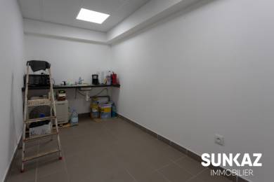 Location  Local commercial  Saint-Pierre (97410) - REUNION