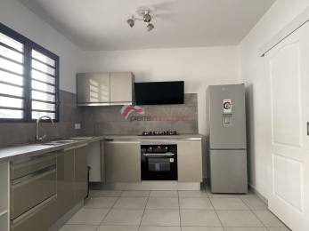 Location Maison Saint-Pierre (97410) - REUNION