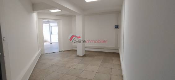 Location  Local Professionnel Tampon (97430) - REUNION