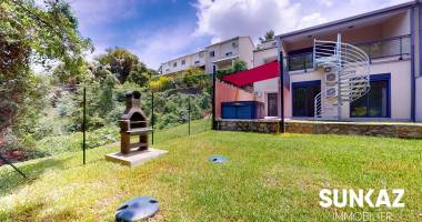 etang -salé les hauts - t4 avec jacuzzi - 1 680  cc