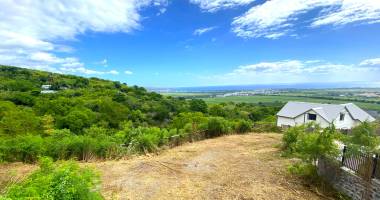 a vendre - parcelle viabilisÉe de 312 m2 À marie caze, la plaine saint paul