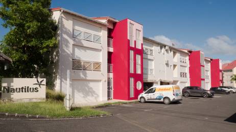 Location  Local Commercial Petit Bourg (97170) - GUADELOUPE