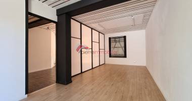local commercial 35 m2 centre ville