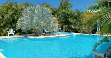 a vendre villa atypique f5 + t2 de 185 m2 habitable à proximité de la plage à la saline les bains