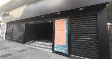 local commercial 110m²