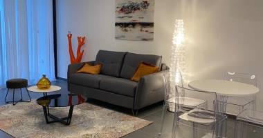 fabien teka immo vous propose à louer un magnifique appartement t2 meublé de 49.82m² située au niveau de la grande rue de paris  en plein centre-ville de saint denis, à proximité du jardin de l’état.
