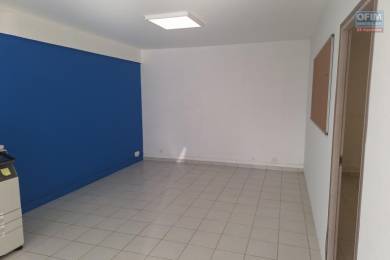 Location  Local commercial Petite Ile (97429) - REUNION