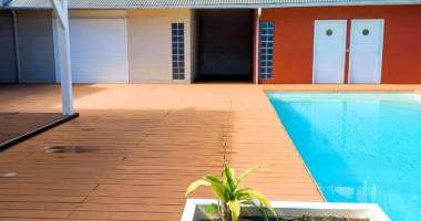 belle villa 7 pièces  de 170 m² avec dépendance