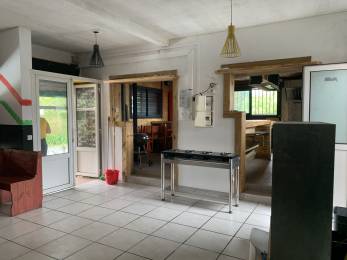 Location  Local Commercial Plaine des Cafres (97418) - REUNION