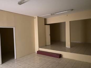 Location  Local Commercial Saint-Pierre (97410) - REUNION