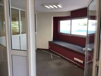 Location  Local Commercial Saint-Pierre (97410) - REUNION