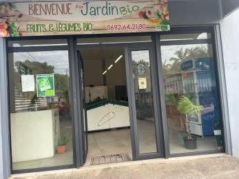 Location  Local Commercial Saint-Pierre (97410) - REUNION