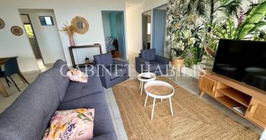 a louer - appartement f4 meublÉ d'environ 89,56 m2 - le tampon - loyer 1 147,00 € + charges mensuelles 30,00 €