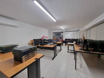 Location  Local Commercial Saint-Denis (97400) - REUNION