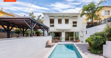 spacieuse maison f5 avec piscine au tampon 600