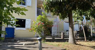 maison t5 lumineuse, sans vis-à-vis, en fond d’impasse à bois d’olives   vue dégagée imprenable