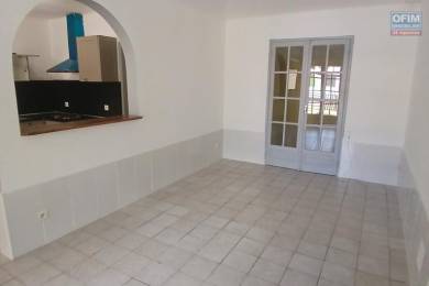 Location Maison Mi-pente de l'Ouest (97435) - REUNION