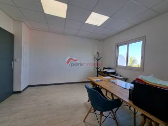 Location  Local Professionnel Tampon (97430) - REUNION