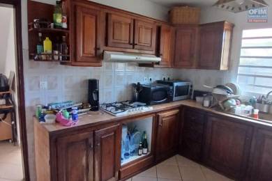 Location Maison Mi-pente de l'Ouest (97435) - REUNION