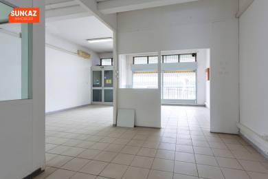 Location  Local commercial  La Possession (97419) - REUNION