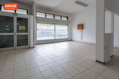 Location  Local commercial  La Possession (97419) - REUNION