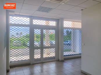 Location  Local commercial  Saint-Pierre (97410) - REUNION