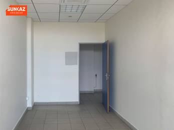 Location  Local commercial  Saint-Pierre (97410) - REUNION