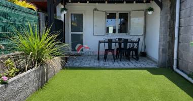 bas de maison 2 piÈces entiÈrement meublÉ, front de mer