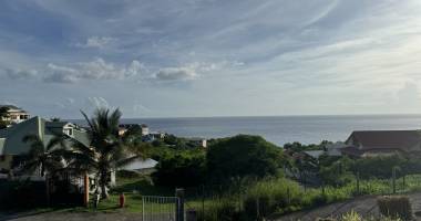 villa mitoyenne t3 vue mer à vieux-habitants