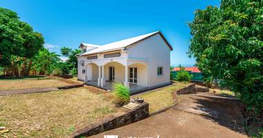 villa type f4/5 avec garage dans les bas de la bretagne