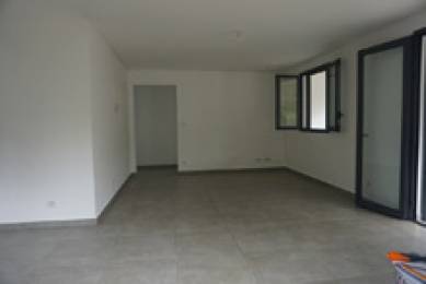 Location MAISON F4 + jardin LES MAKES - SU 100m2 Les Makes (97421) - REUNION