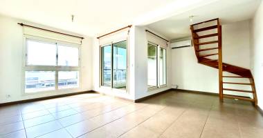 saint denis ville f5 triplex