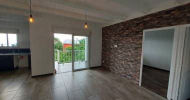 jolie villa f4 proche centre village