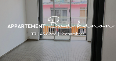 t3 duplex - 2 chambres climatisées, balcon et courette - centre pointe-à-pitre