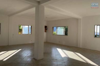 Location  Local commercial ANTANANARIVO () - MADAGASCAR