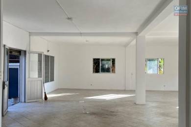 Location  Local commercial ANTANANARIVO () - MADAGASCAR