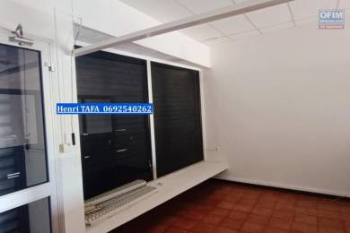 Location  Local commercial Saint-Joseph (97480) - REUNION