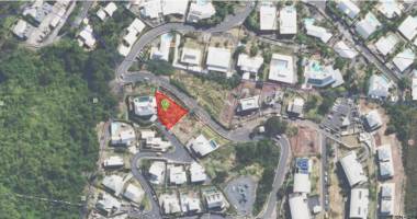 a vendre terrain de 692 m2 environ - saint denis - 472 500 € hai