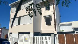 location appartement à le port (97420)
