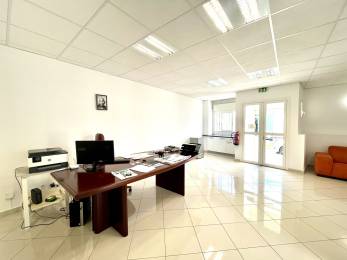 Location  bureaux Sainte-Clotilde (97490) - REUNION