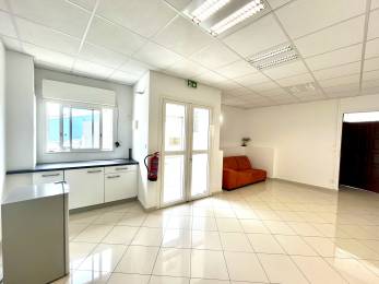 Location  bureaux Sainte-Clotilde (97490) - REUNION