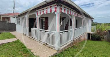 a louer - maison t4 - petit bourg 1500 €