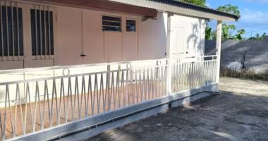 villa mitoyenne t4 - 93 m² à saint-louis