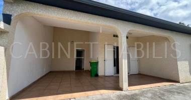 a vendre - une villa t4 de 77.62 m2 environ - saint louis - 235 000 euros hai