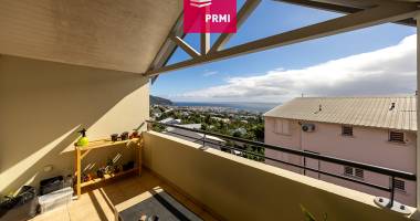 appartement saint denis 3 pièce(s) 68.15 m2 - vue mer et montagne - dernier étage